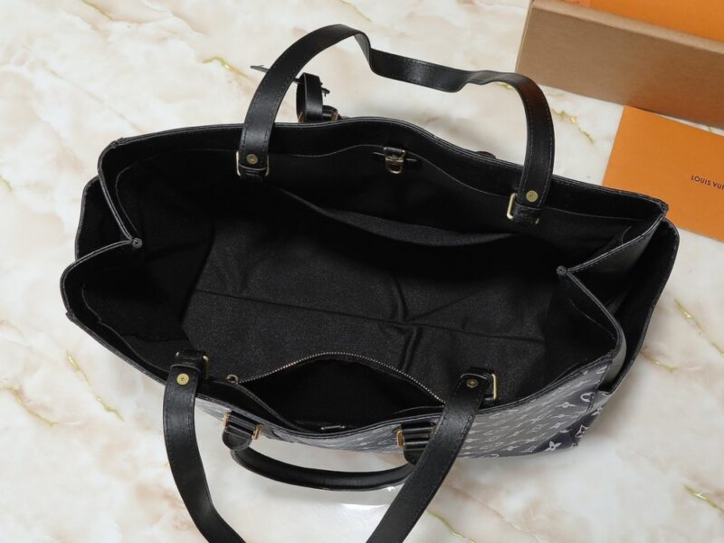 【AT10561】ルイ・ヴィトンのモノグラム柄ブルーハンドバッグ、芸術的なラグジュアリースタイル | Louis Vuitton