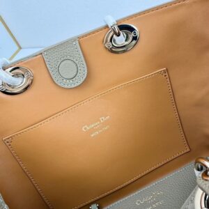 【AT10581】Dior（ディオール）Toujoursシリーズハンドバッグ - 女性の気品を演出するエレガントなファッションアート | Christian Dior