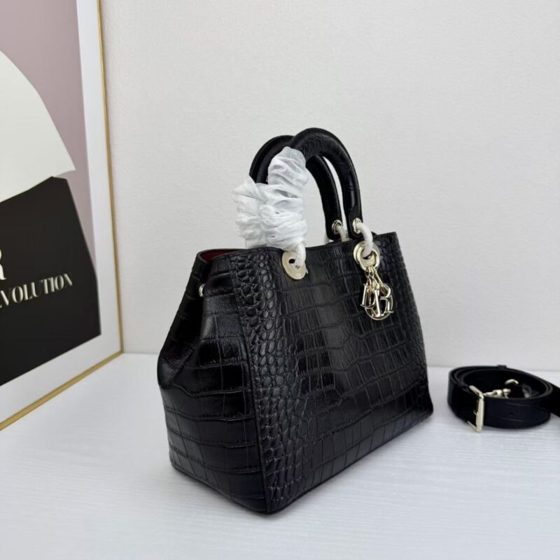 【AT10582】フランスのエレガントな都会のファッションと贅沢な牛革バッグ | Dior