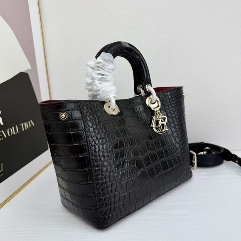 【AT10582】フランスのエレガントな都会のファッションと贅沢な牛革バッグ | Dior