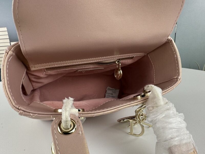 【AT10586】エレガントな女性のためのDior Ladyシリーズ ピンクレザーハンドバッグ | Christian Dior
