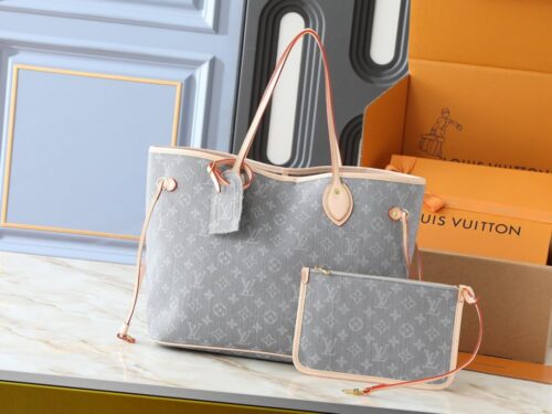 【AT10590】ルイ・ヴィトン Neverfull クラシックなモノグラムキャンバストートバッグ | LV
