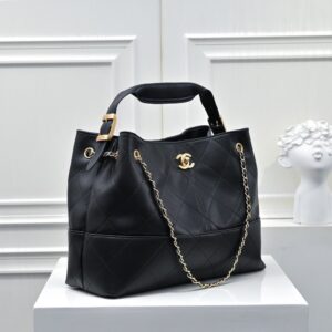 【AT10597】シャネルインスパイア ダイヤ型柄 トートバッグ 黒 本革 高級 ブランドのエレガンス | Chanel