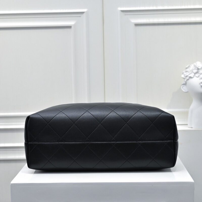 【AT10597】シャネルインスパイア ダイヤ型柄 トートバッグ 黒 本革 高級 ブランドのエレガンス | Chanel