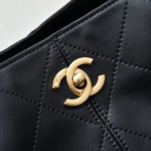 【AT10597】シャネルインスパイア ダイヤ型柄 トートバッグ 黒 本革 高級 ブランドのエレガンス | Chanel