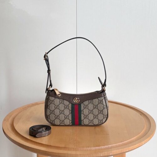 【AT10599】グッチクラシックシリーズ ハーフムーン型アンダーアームバッグ | Gucci