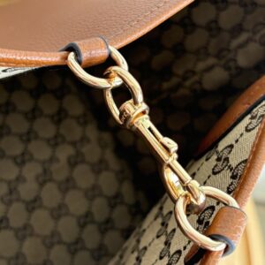 【AT10604】イタリア高級ラグジュアリーブランドの焦がし色小牛革トートバッグ | Gucci Firenze
