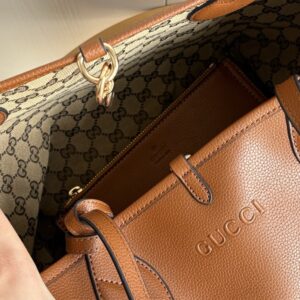 【AT10604】イタリア高級ラグジュアリーブランドの焦がし色小牛革トートバッグ | Gucci Firenze