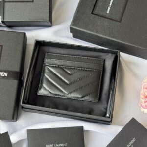 【AT10606】YSL（イヴ・サンローラン）ラムスキン名刺入れ: 高級ラグジュアリー・ビジネスカードホルダー | Yves Saint Laurent