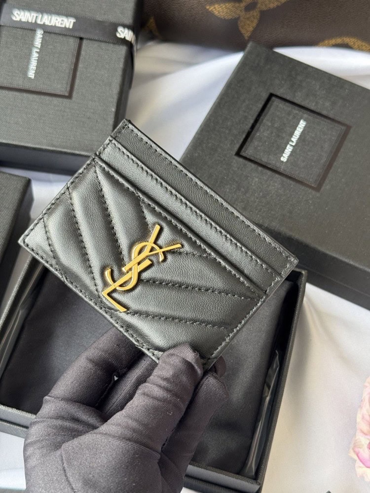 【AT10606】YSL（イヴ・サンローラン）ラムスキン名刺入れ: 高級ラグジュアリー・ビジネスカードホルダー | Yves Saint Laurent