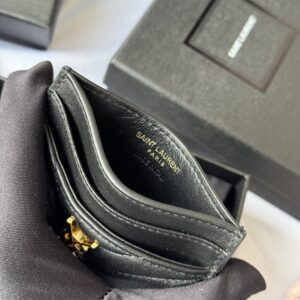【AT10606】YSL（イヴ・サンローラン）ラムスキン名刺入れ: 高級ラグジュアリー・ビジネスカードホルダー | Yves Saint Laurent
