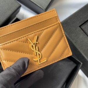 【AT10612】サンローラン クラシックカードケース - 贅沢なYSLアクセサリー | Saint Laurent Paris