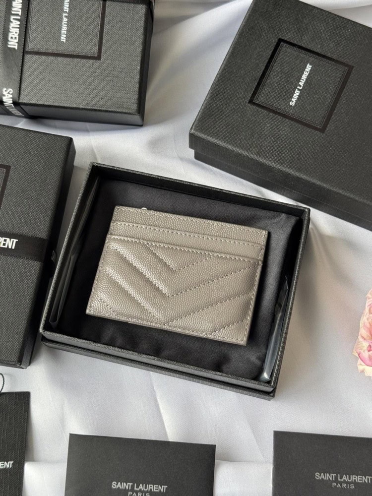 【AT10615】Saint Laurent モノグラム カードケース - 高品質な球面牛革とYSL金属ロゴが魅力的 | YSL