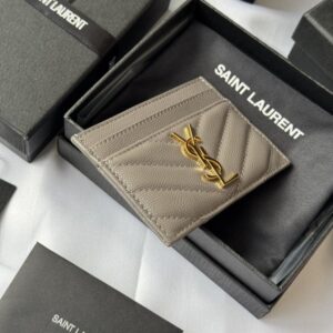 【AT10615】Saint Laurent モノグラム カードケース - 高品質な球面牛革とYSL金属ロゴが魅力的 | YSL