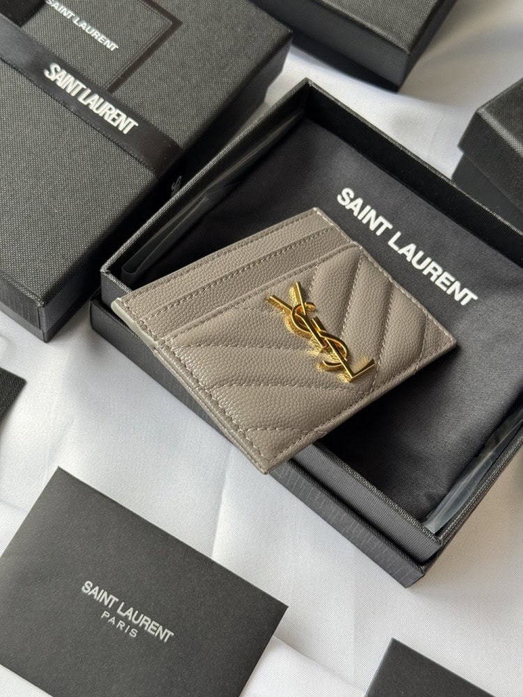 【AT10615】Saint Laurent モノグラム カードケース - 高品質な球面牛革とYSL金属ロゴが魅力的 | YSL