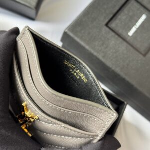 【AT10615】Saint Laurent モノグラム カードケース - 高品質な球面牛革とYSL金属ロゴが魅力的 | YSL