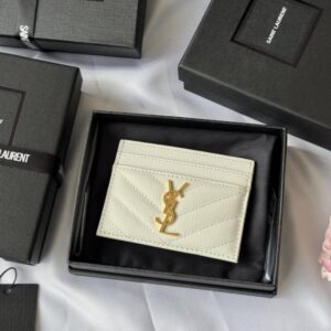 【AT10617】Saint Laurent（サンローラン）高級感を表現するYSLアイコンカードケース | Saint Laurent