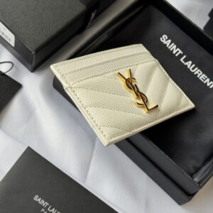 【AT10617】Saint Laurent（サンローラン）高級感を表現するYSLアイコンカードケース | Saint Laurent