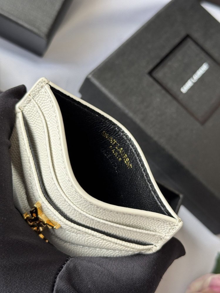 【AT10617】Saint Laurent（サンローラン）高級感を表現するYSLアイコンカードケース | Saint Laurent