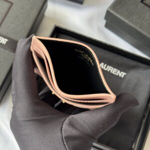 【AT10618】ヤSL（YSL）クラシックなカードケース - 羊革製エレガントなアクセサリー | Saint Laurent Paris
