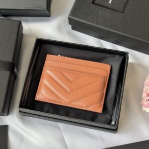 【AT10619】サンローランのクラシックカードケース、贅沢な品位を演出 | Saint Laurent Paris