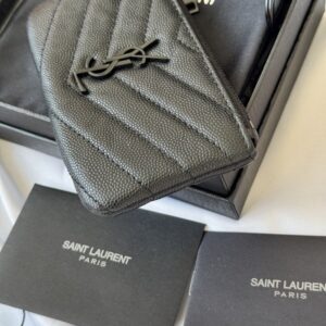 【AT10621】サンローラン クラシックVラインシリーズ ブラックレザーミニウォレット | Saint Laurent Paris