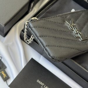 【AT10622】Saint Laurent（サンローラン） ボールグレインレザーチェーンコインケース：贅沢なエレガンスと実用性 | Saint Laurent Paris