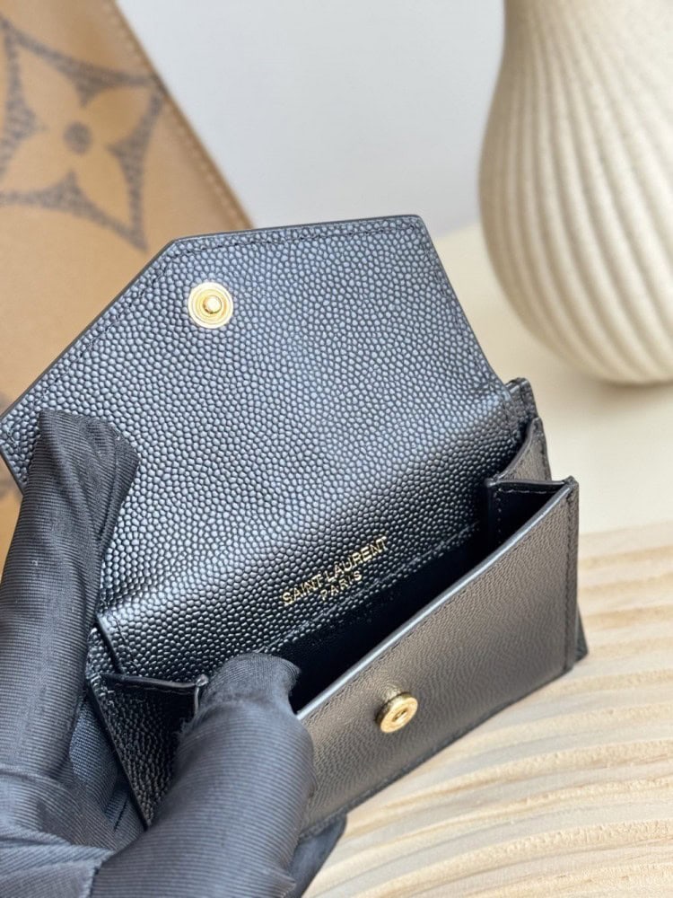 【AT10626】サンローランの贅沢なエンボスカードケース | YSL