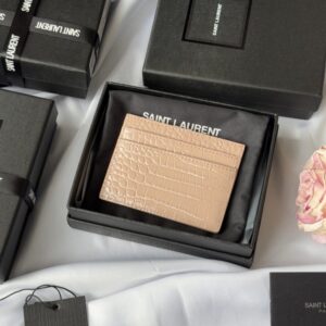 【AT10632】サンローラン YSL クラシックワニ柄カードケース、優雅な質感とファッション感を兼ね備えた高級アクセサリー | YSL