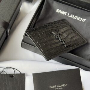 【AT10634】サンローラン YSL クロコダイル柄カードケース  高級感と洗練さをあわせ持つ | Yves Saint Laurent