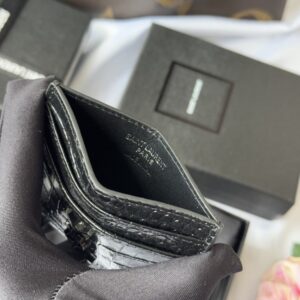 【AT10634】サンローラン YSL クロコダイル柄カードケース  高級感と洗練さをあわせ持つ | Yves Saint Laurent