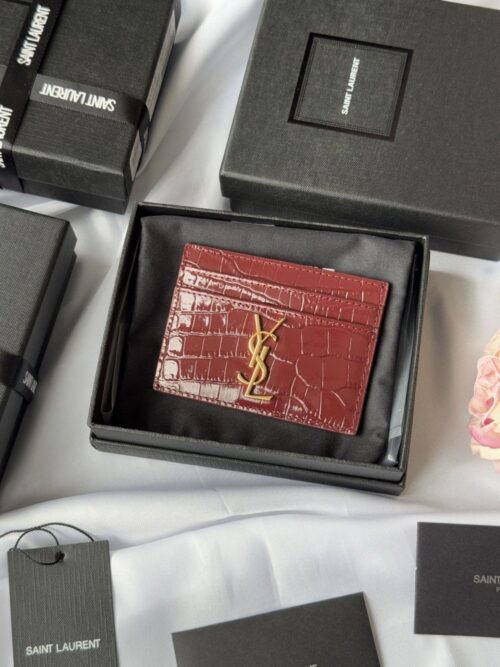 【AT10640】サンローランのワニ柄カードケース YSLロゴ付き | Saint Laurent Paris