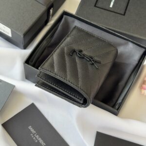 【AT10641】サンローランクラシックキャビアカーフショートウォレット - Saint Laurent Classic Caviar Calf Short Wallet | Saint Laurent Paris
