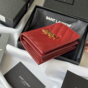【AT10643】サンローランYSLキャビアエンボスミニ財布 - 質感と格調のクラシックワインレッド | YSL