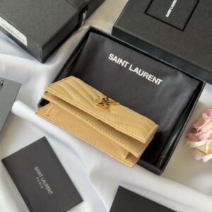 【AT10644】サンローラン YSL エンボスレザーショートウォレット | Yves Saint Laurent