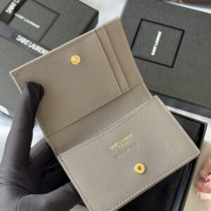 【AT10647】Saint Laurent サンローラン キャビア柄レザーショートウォレット | Saint Laurent Paris