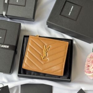 【AT10652】Saint Laurentのクラシックカードケース - 優雅な牛革素材と上質なデザイン | YSL