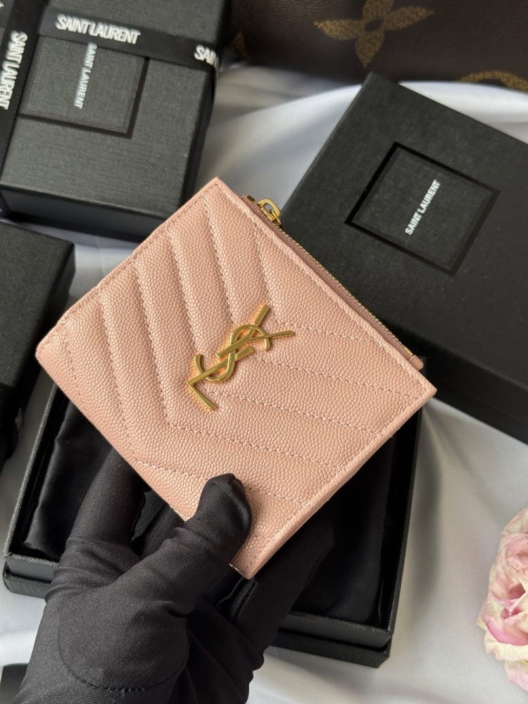 【AT10655】サンローランYSLピンクレザーウォレット – 高級感溢れるファッションアイテム | YSL