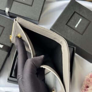 【AT10656】サンローラン(Saint Laurent) クラシックシリーズ 財布 フィッシュスキン柄羊革カードケース 男性用 | Saint Laurent