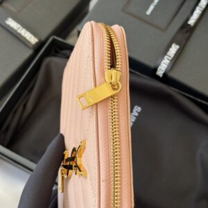 【AT10669】サンローランの高級フィッシュスケール柄レザー財布 | Saint Laurent Paris