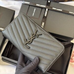 【AT10673】サンローランエレガントなキャビアスキンクラシックウォレット | Saint Laurent Paris