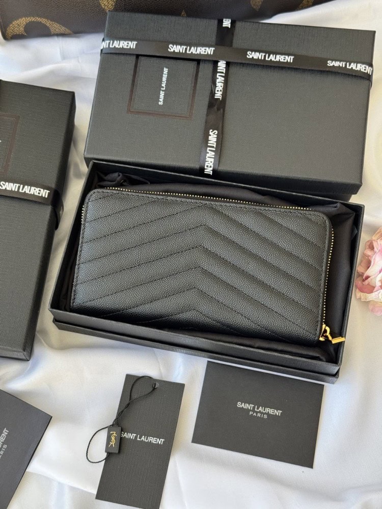 【AT10675】サンローラン（Saint Laurent）フィッシュスキン柄カーフスキン財布 YSLロゴ入り | YSL