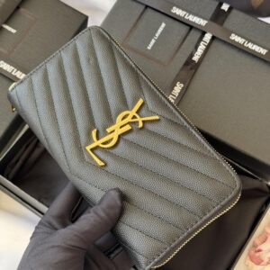 【AT10675】サンローラン（Saint Laurent）フィッシュスキン柄カーフスキン財布 YSLロゴ入り | YSL