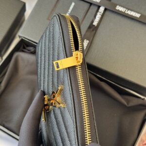 【AT10675】サンローラン（Saint Laurent）フィッシュスキン柄カーフスキン財布 YSLロゴ入り | YSL