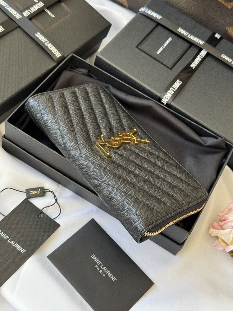 【AT10675】サンローラン（Saint Laurent）フィッシュスキン柄カーフスキン財布 YSLロゴ入り | YSL