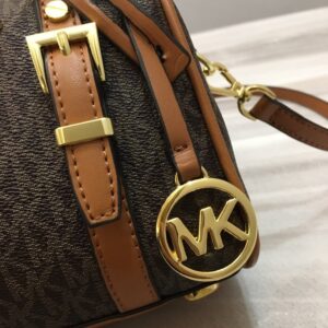 【AT10679】マイケル・コース Bedfordミニボストンバッグ、都会の洗練アイテム！ | MK