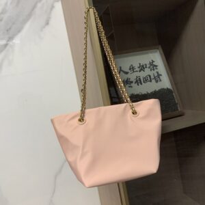 【AT10680】トリーバーチTory Burch エラミニチェーンバッグ - 都会の女性の優雅さを引き立てるアイテム | Tory Burch