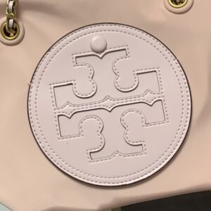 【AT10680】トリーバーチTory Burch エラミニチェーンバッグ - 都会の女性の優雅さを引き立てるアイテム | Tory Burch