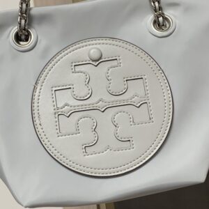 【AT10681】トリーバーチのEllaミニチェーンバッグ - 優雅な再生ナイロン素材で軽快な日常必需品 | Tory Burch