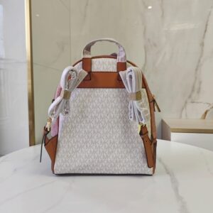 【AT10684】マイケル・コースのRhea Zip バックパック - 都会のファッションとくつろぎを放つバッグ | Michael Kors